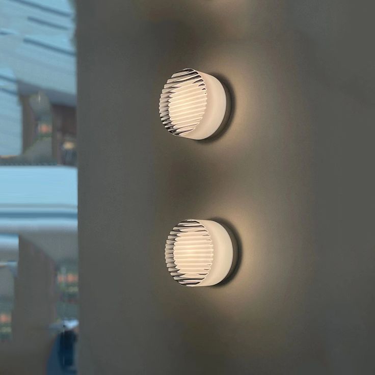CD13 - Glass Sconce