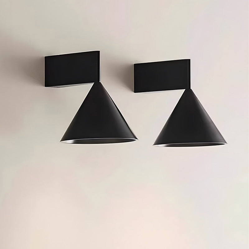D12 Luna Alloy Sconce