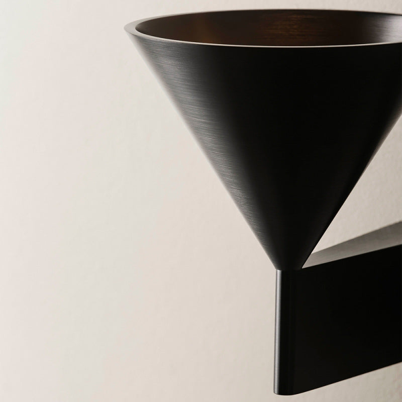 D12 Luna Alloy Sconce