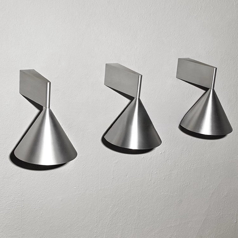 D12 Luna Alloy Sconce