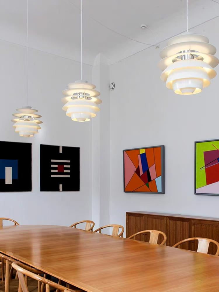 D40 Snowball Pendant Light