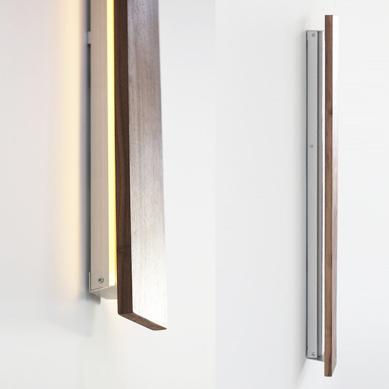 H46 | H93 Wooden Wall Light