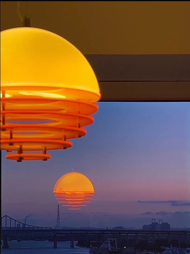 SUNSET | D30 Bauhaus Pendant Light