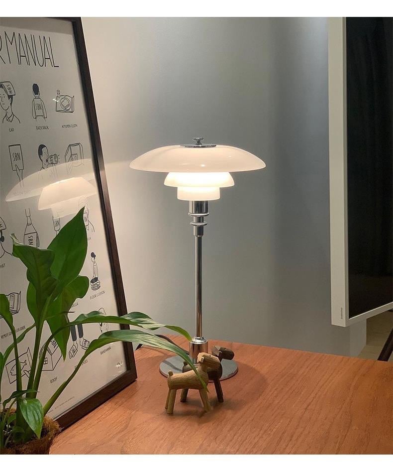 PH3/2 Table Lamp