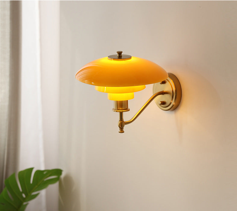 PH3/2 Wall Lamp